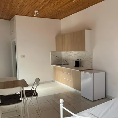 To Spitouin Tatil Evi Kathikas